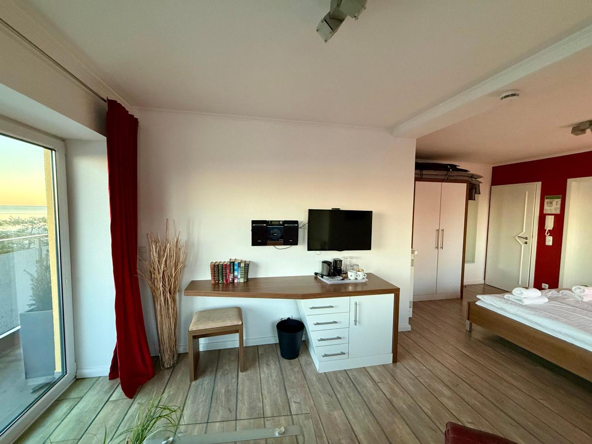 Seaside-Strandhotel Тимендорфер Странд Екстериор снимка